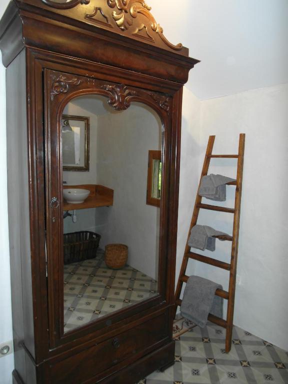 Mas Moineau Bed and Breakfast Mézoargues Εξωτερικό φωτογραφία